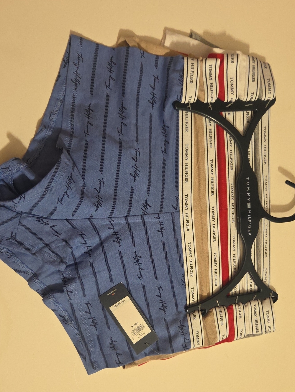 Tommy Hilfiger Men's Blue Logo-Print Athletic Shorts with Branded Waistband